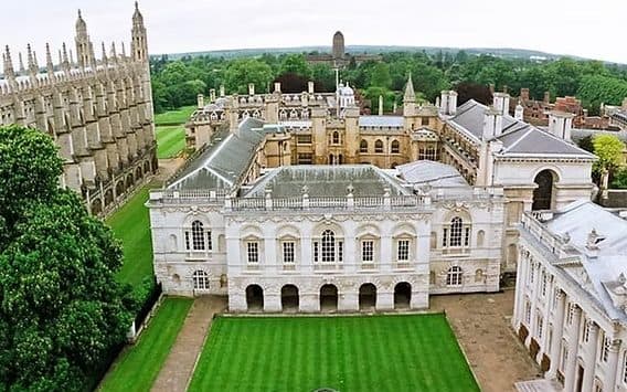 King's College London