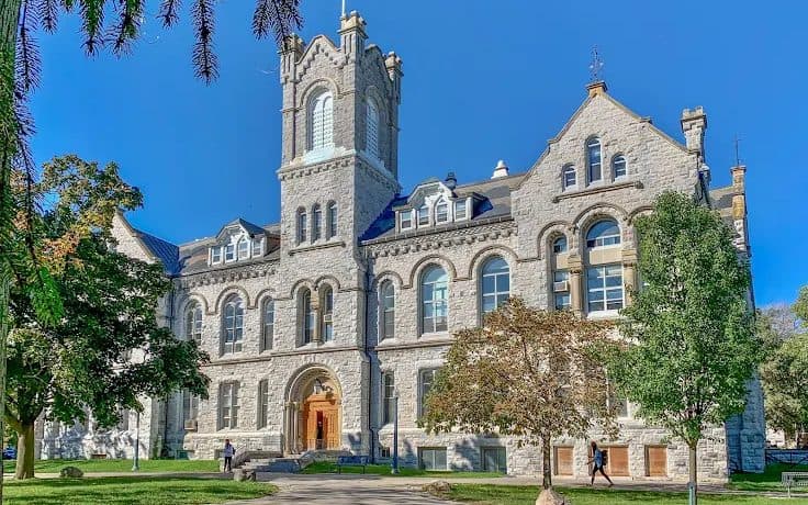 Queen's University
